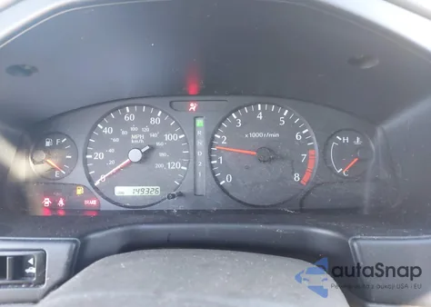 2002 Infiniti G20 Luxury z USA, uszkodzony, nr VIN JNKCP11A92T507646